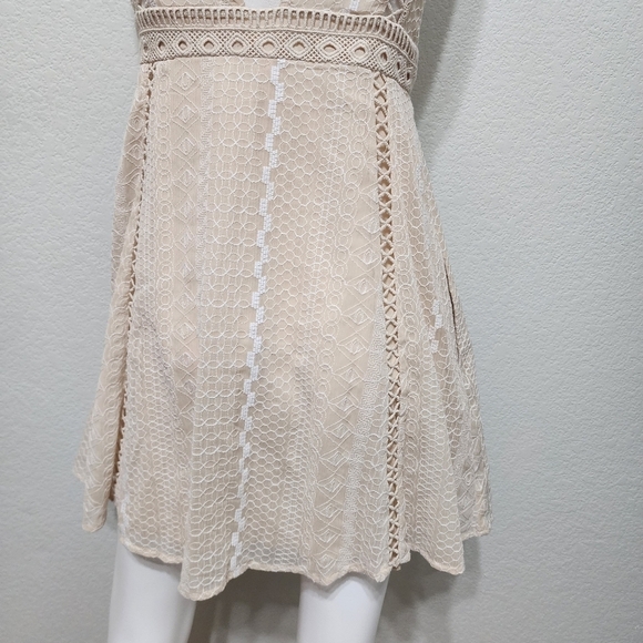 Free People Wherever You Go Sleevless Ivory Lace Dress Size S - Picture 5 of 13